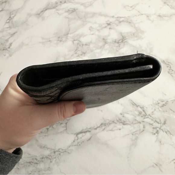 25. Coach Signature Outline Black Leather Envelope Trifold Wallet Card Holder - Picture 6 of 14